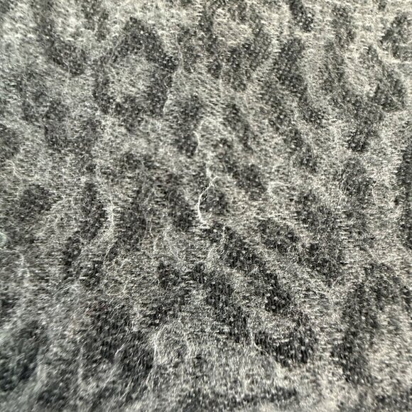 Cejon Womens Italian Scarf Grey Leopard Print Winter Warm Fringe Accent - Picture 10 of 11